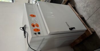 incubatore refrigerato da laboratorio in INOX